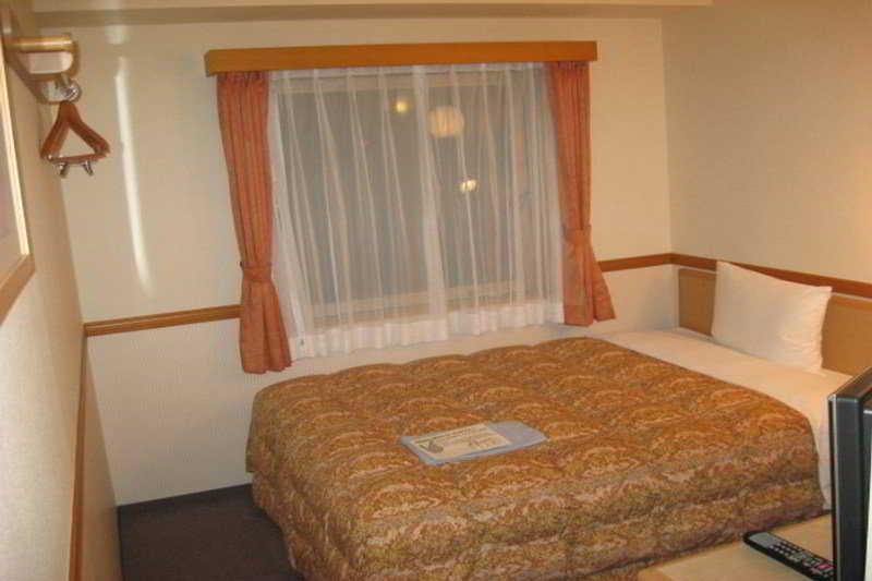 Toyoko Inn Sendai-Eki Nishi-Guchi Chuo Exterior foto